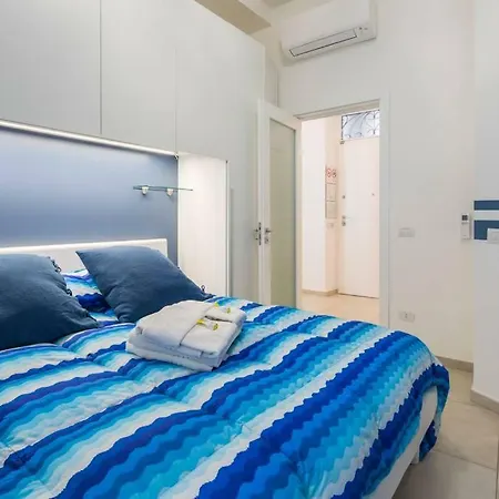 Sara's Seaview Apartamento Salerno